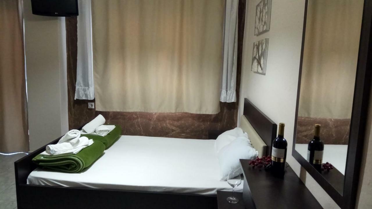 Ldg Rooms Olympiakí Aktí Dış mekan fotoğraf